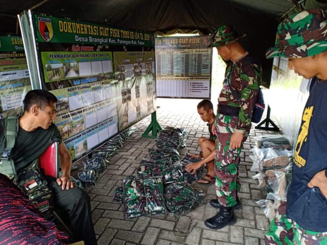 
					Satgas TMMD ke 104 Kodim 0811 Tuban Terima Kaporlap