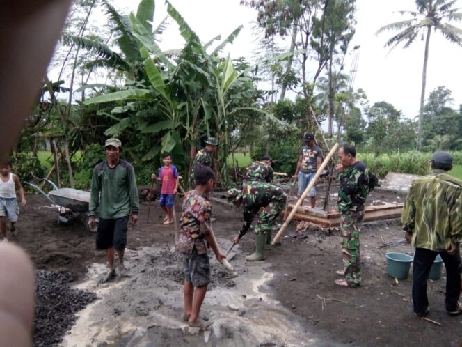 
					Masjid AL-Ikhlas Jember, Jadi Sasaran Satgas TMMD