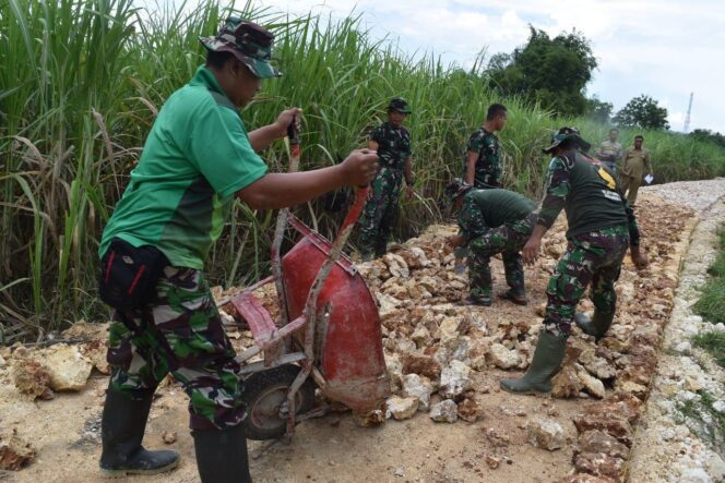 
					Dan SSK TMMD Ke-104 Tuban: Utamakan Keselamatan Dalam Bekerja
