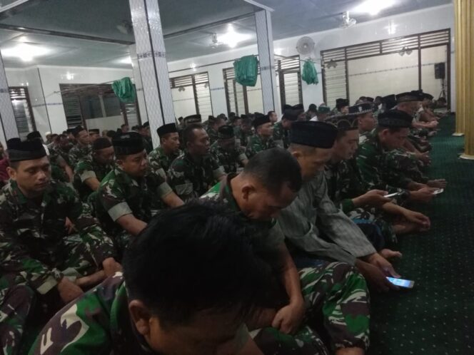 
					Shalat Hajat Berjama’ah, Korem 082/CPYJ Ingin Pesta Demokrasi Berjalan Aman dan Lancar
