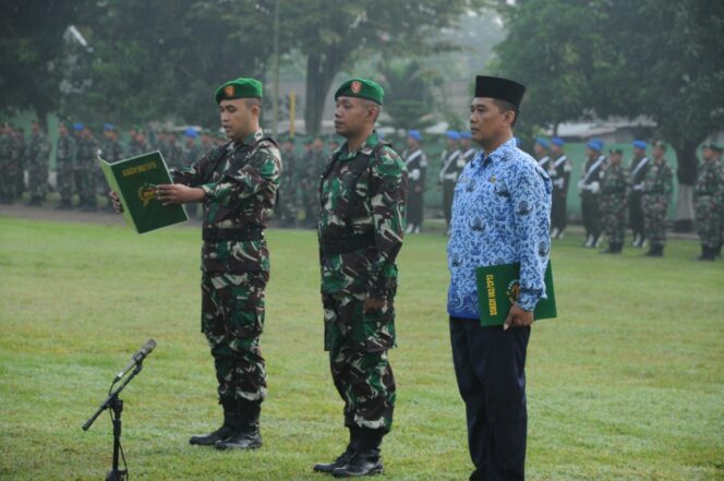 
					Upacara  Bendera, Danrem 082/CPYJ Sampaikan Amanat Panglima TNI
