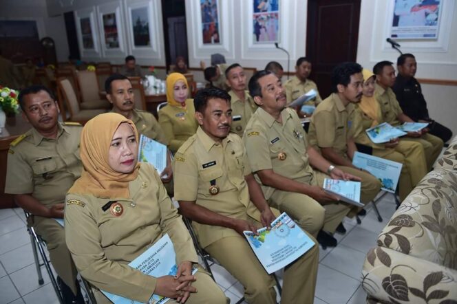 
					12 Kelurahan Di Lamongan Dapat Tambahan Anggaran, Lurah Dipacu Semakin Melayani