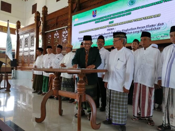 
					Dewan Pimpinan MUI Kecamatan Se- Kabupaten Tuban Masa Khidmat 2018-2023 Resmi Di Kukuhkan.