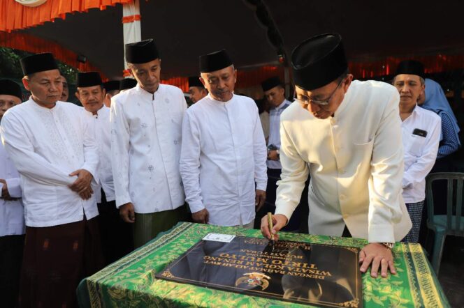 
					Safari Ramadhan Tilik Desa Pemkab Tuban.Bupati, Pemimpin Harus Dambakan Rakyatnya Semakin Meningkat.