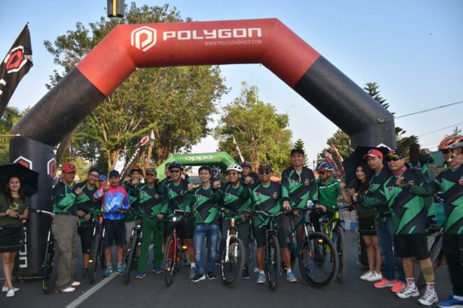 
					Danrem 082 Kota Mojokerto Peringati HUT ke-5 Komunitas Fun Bike, Sediakan Hadiah 1 Unit Motor