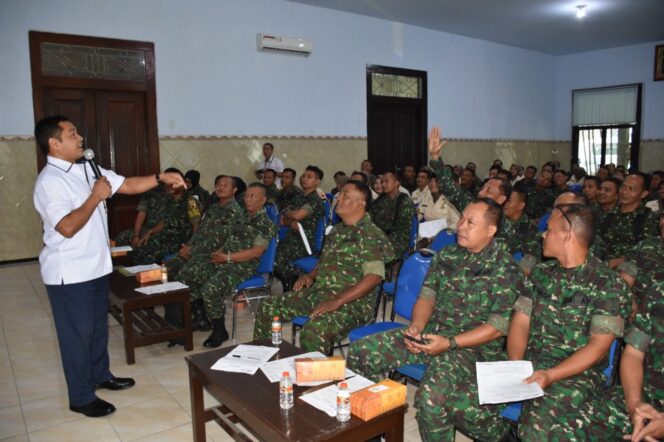 
					PT ASABRI Sosialisasikan Program di Korem 082/CPYJ