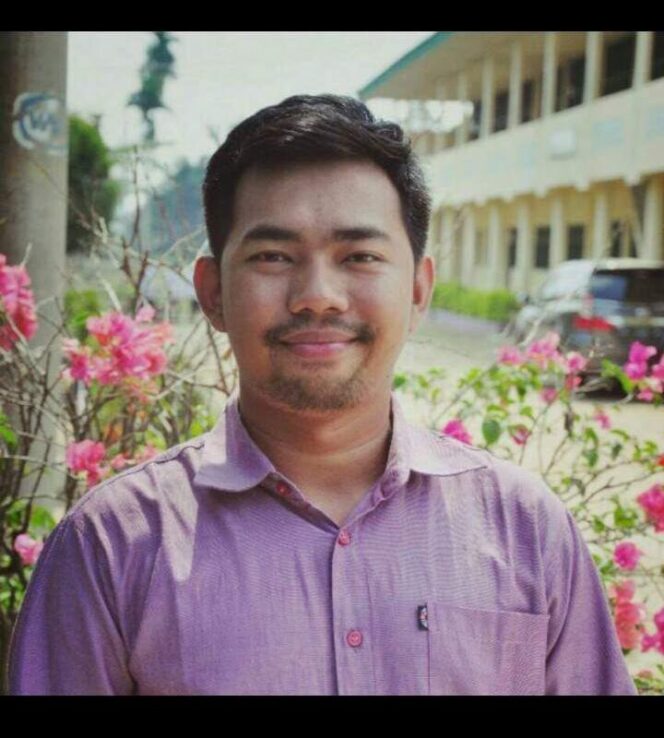 
					Semangat Menulis Melalui Media Sosial