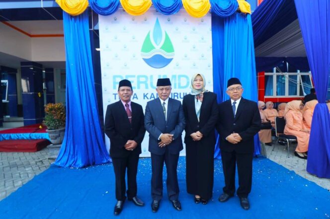 
					Perumda Tirta Kanjuruhan : GENAP 38 TAHUN, MEMBANGUN SINERGI KOMPONEN SUMBER DAYA MENUJU PELAYANAN PRIMA