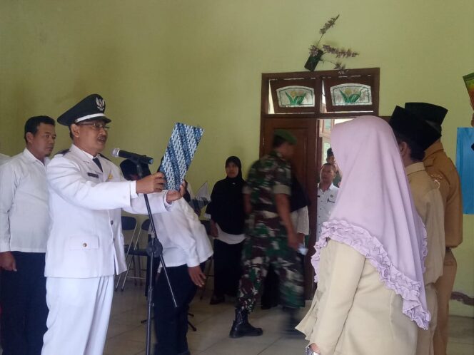 
					PELANTIKAN PERANGKAT DESA MODONGAN KECAMATAN SOOKO MOJOKERTO