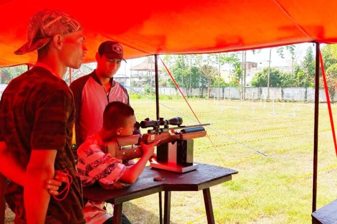 
					Akhirnya Dapat Juga Sniper Tuban Medali Perunggu,Pelatih Nadzar Jalan Kaki Lamongan-Tuban.