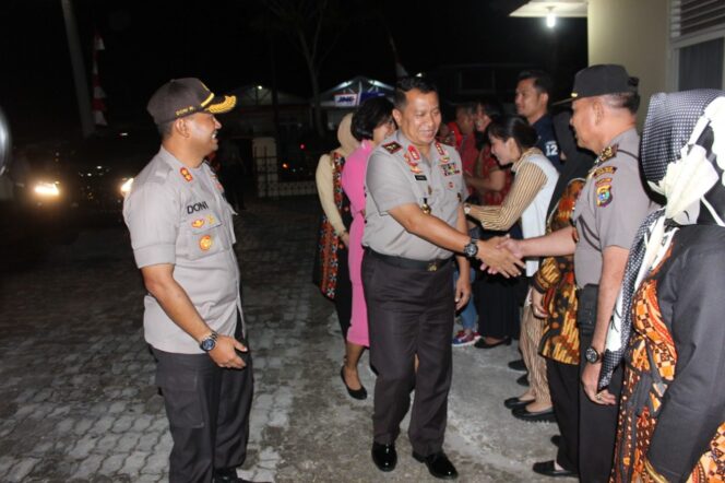 
					Kunjungan Kerja Kapolda Lampung Bersama Ketua Bayangkari Lampung