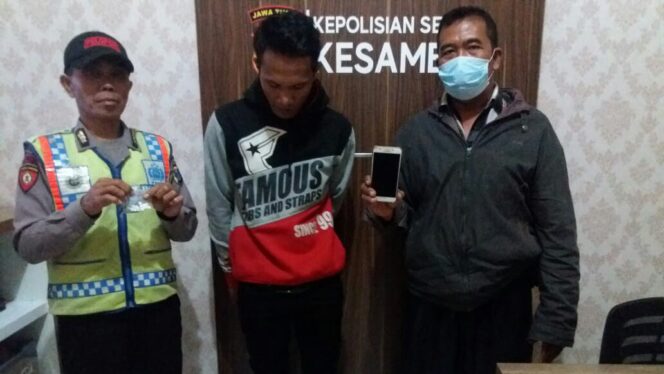 
					Kernet Truk Diamankan Satreskrim Polsek Kesamben