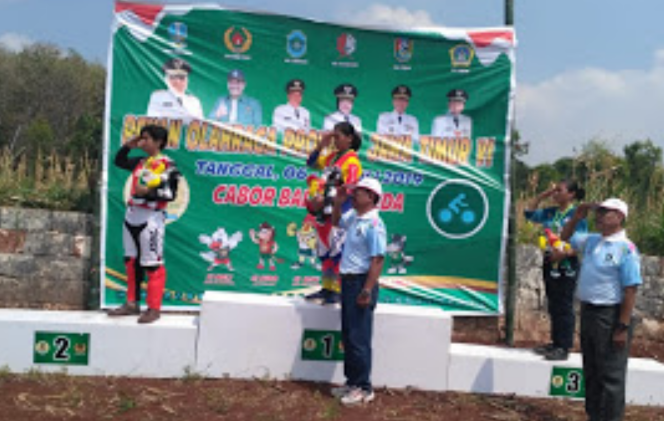 
					Cabor Sepeda MTB DownhillTergolong Olahraga Baru di Tuban.Bukit Watu Rumpit Medan Yang Cukup Sulit.