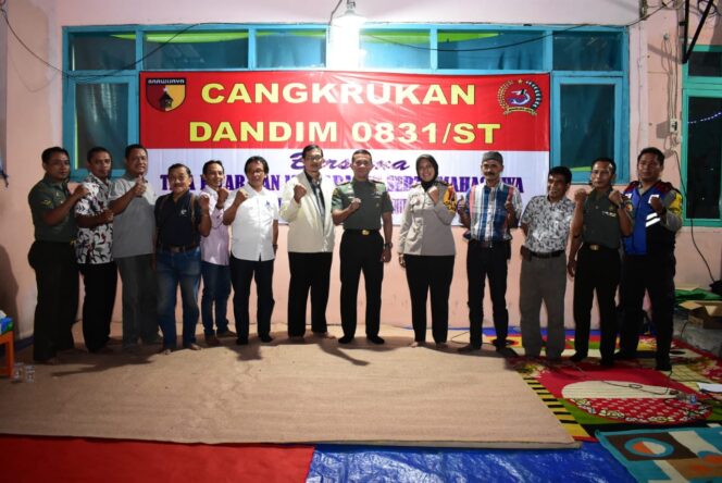 
					TIGA PROGRAM DANDIM SURABAYA TIMUR, MAMPU PERKOKOH KEMANUNGGALAN TNI DAN RAKYAT