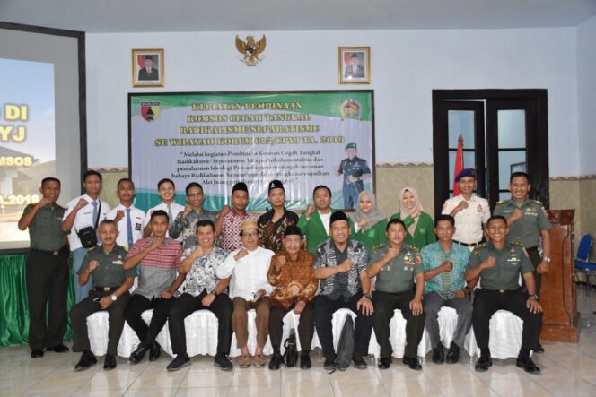 
					Korem 082/CPYJ Mojokerto Ajaj Mayarakat Tangkal Radikalisme Dan Sparatisme