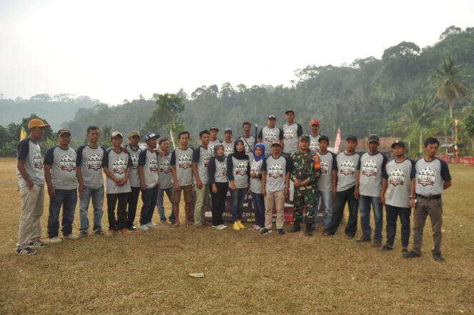 
					Penutupan Acara Sepak Bola Peratin Cup I “HUT RI ke-74” di Kecamatan Sumber Jaya