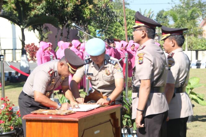 
					Upacara Serah Terima Jabatan Petinggi Polres Lampung Barat
