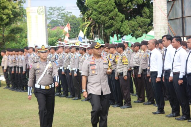 
					Kapolres Lampung Barat Pimpin Apel Gelar Pasukan Operasi Patuh Kerakatau