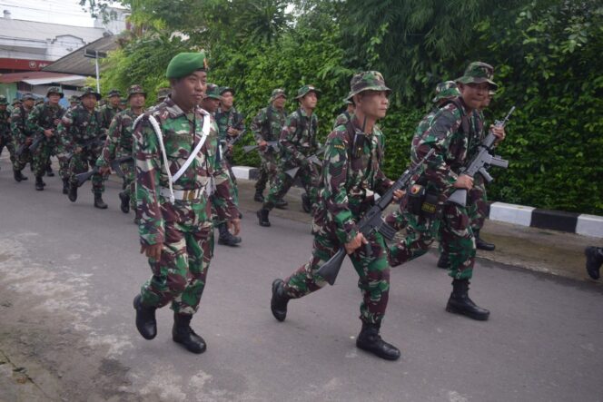 
					Jaga Kebugaran Fisik Prajurit Kodim 0811/Tuban Latihan Ketahanan Mars