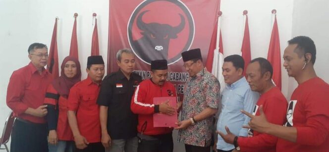 
					Setiajit Siap Maju Untuk Tuban 1 Dari Partai PDI-Perjuangan.