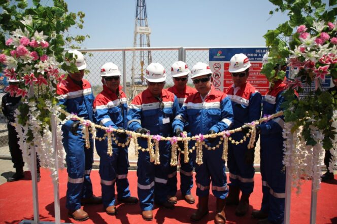 
					Tajak dan Do’a Bersama Sumur Eksplorasi West Mudi A (WMA)-1.