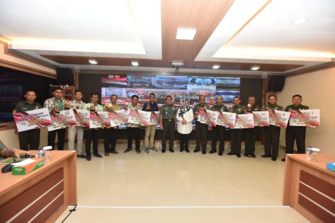 
					LOMBA JURNALISTIK TMMD KE-105, PENDAM V/BRAWIJAYA DI PERINGKAT KETIGA