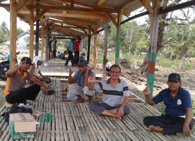 
					Masyarakat desa Umpu Waykanan Sambut Peresmian Pasar Tradisional