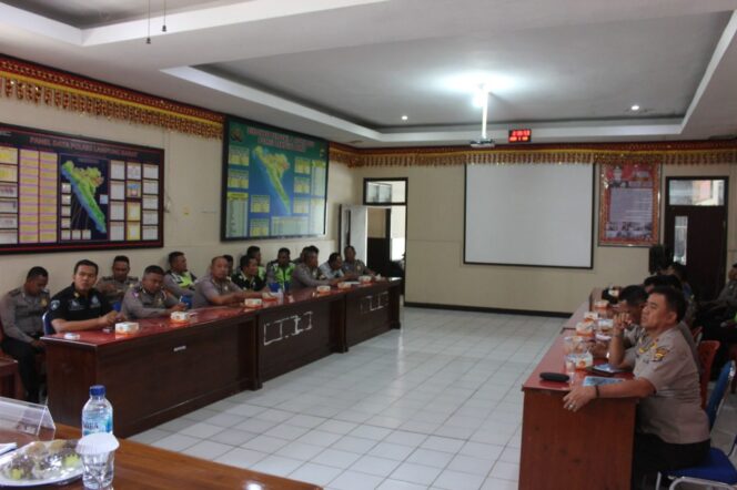 
					Lat Pra Ops Zebra Krakatau 2019 di Gelar Polres Lampung Barat