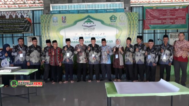 
					MTQ ke XXVIII Jatim Tahun  2019  Kabupaten Tuban Dipantau Langsung Dirjen Penais .