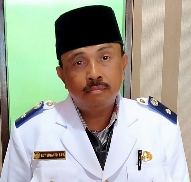 
					MENATA SUKOMAJU  MENJADI DESA TERKENAL