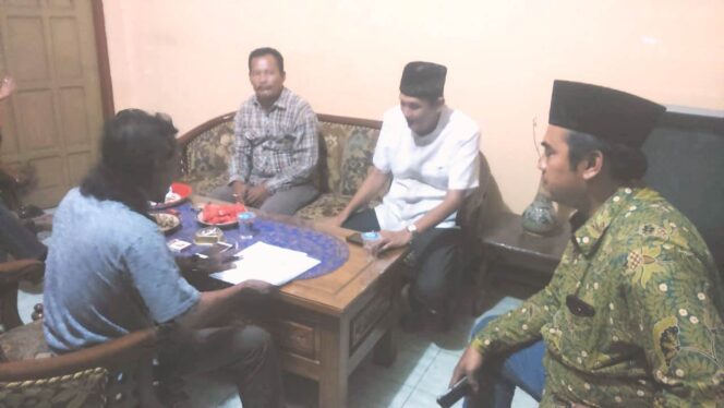 
					4 Sertifikat Warga Lenyap Dari Balai Desa Dan 1 Sertifikat Tanah WAKAF (Masjid) Di Duga Di Jaminkan
