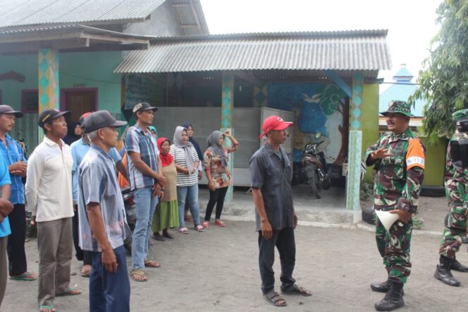 
					LATIHAN PENANGGULANGAN BENCANA DI KEDIRI, WUJUD KEPEDULIAN TNI KE MASYARAKAT