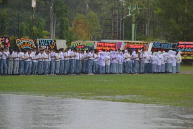 
					HUT PGRI di Aceh Timur Walaupun Hujan Tetap Berjalan Lancar