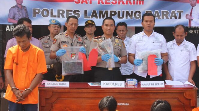 
					Sat Reskrim Polres Lampung Barat Kurun Watu Satu Bulan Berhasil Mengungkap 5 Kasus yang Menonjol