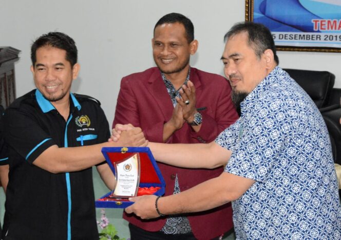 
					Bupati Aceh Timur Ajak Pejabat Bermitra Dengan Wartawan