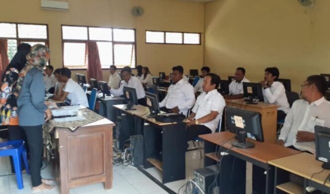 
					Rekrutmen Panwascam Pilkada Tuban Diikuti 216 Pelamar.