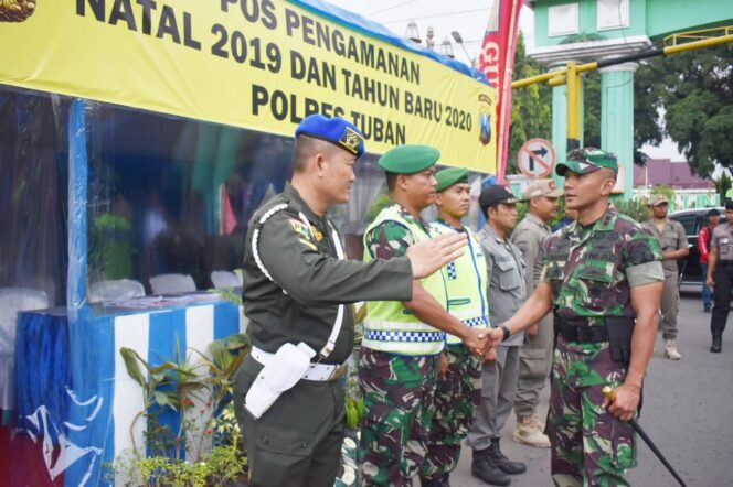 
					Dandim 0811 Tuban Patroli Bersama Kapolres Tuban