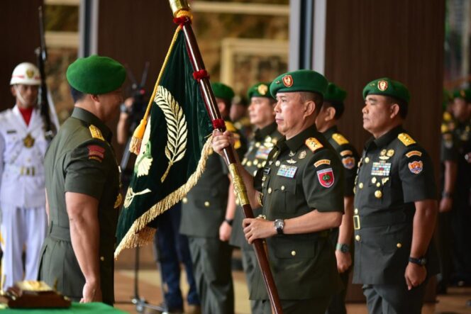 
					Serah Terima Jabatan Pangdam XIV/Hasanuddin