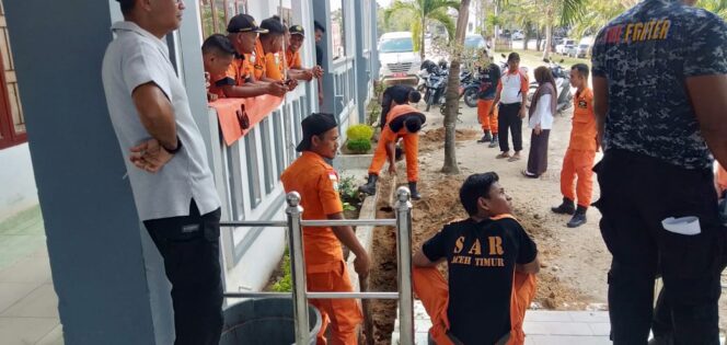 
					Dinas BPBD Aceh Timur Gelar Aksi Penataan Peduli Penghijuan dan Pembenahan Kantor 
