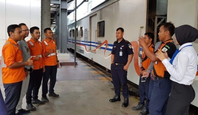 
					Dirut PT KAI Gelar Inspeksi Dadakan di Stasiun Medan