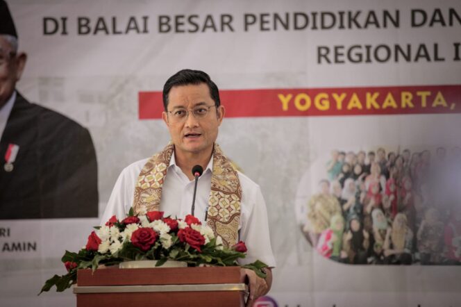 
					Mensos: Riset Harus Mampu Adaptasi Cepatnya Inovasi Teknologi Untuk Kesejahteraan Sosial