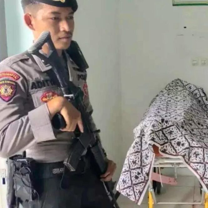 
					Tim gabungan Resmob Polda Berhasil Lumpuhkan Pelaku Penembakan Korban Komang Rista