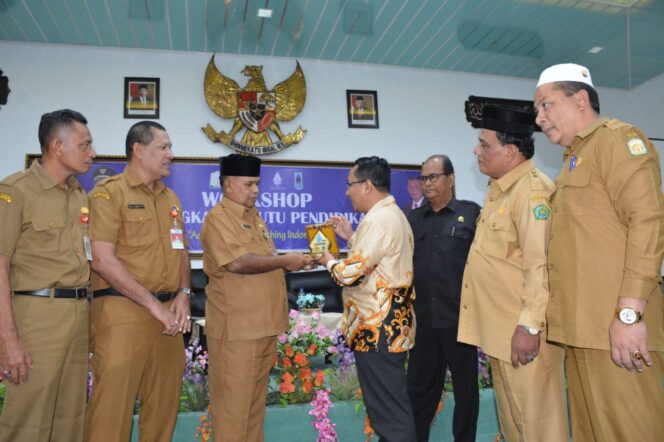 
					Ratusan Guru Paud,TK dan SD Ikut Workshop Apkasi