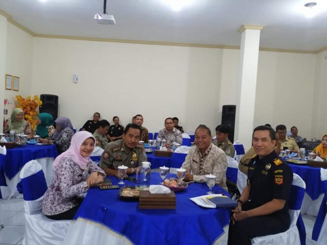 
					Sosialisasi Reformulasi DBHCHT Digelar KPPBC Bojonegoro.