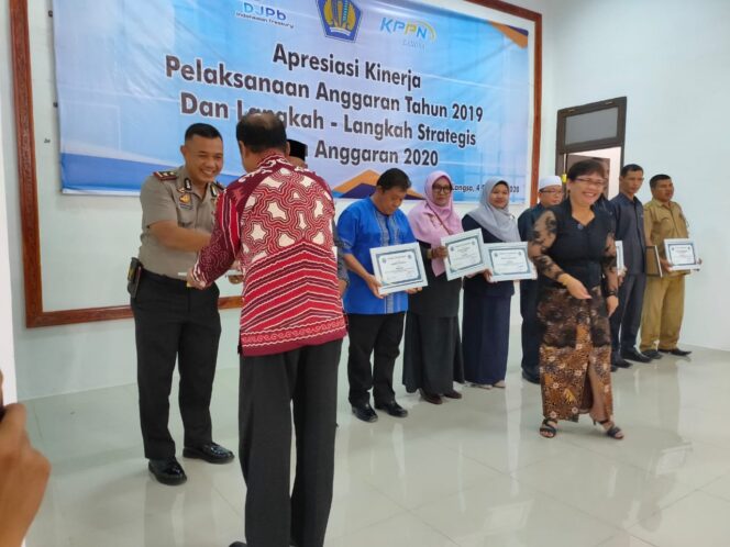 
					Polres Aceh Timur Kembali Meraih Penghargaan Pengelolaan Anggaran Terbaik