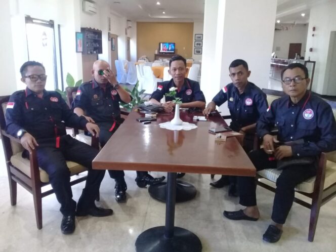 
					Aminudin Meminta Polisi Segera Menangkap Pelaku Penganiayaan dan Pengeroyokan Wartawan