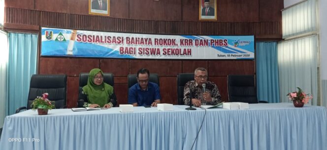 
					Dinkes Tuban Gelar Sosialisasi Bahaya Rokok ,KKR dan PHBS Bagi Siswa Sekolah.