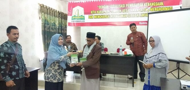 
					Pemprov Aceh Melalui Bakesbangpol Gelar Sosialisasi Kebangsaan di Aceh Timur