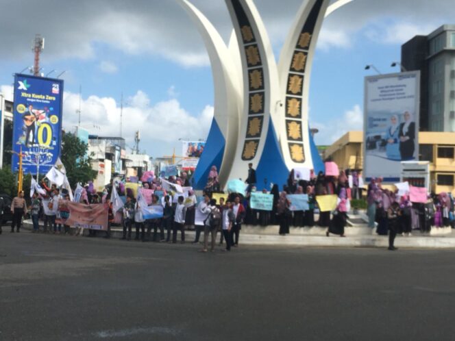 
					Hijab Tanda Cinta “KAMMI” Lakukan Aksi Gerakan Menutup Aurat