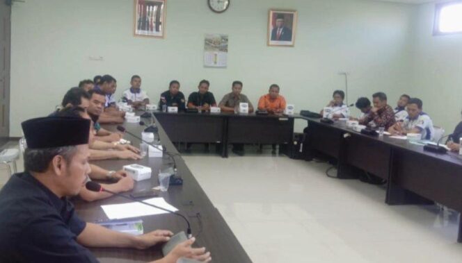 
					Akhirnya 29 Karyawan PT.Swabina Gatra Yang Di PHK Bekerja Kembali